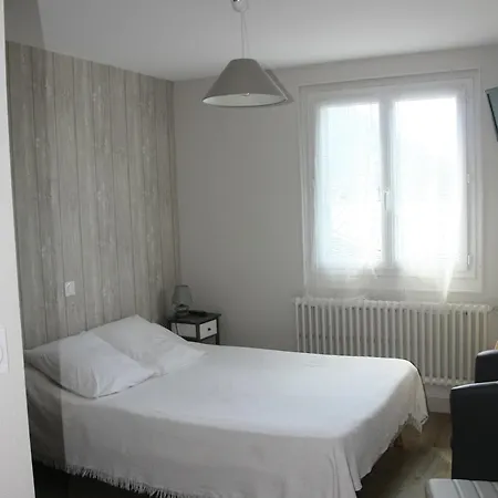 Hotel Bon-sejour 2*